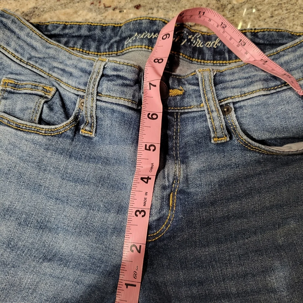 Universal Thread Size 2 - Picture 8 of 11